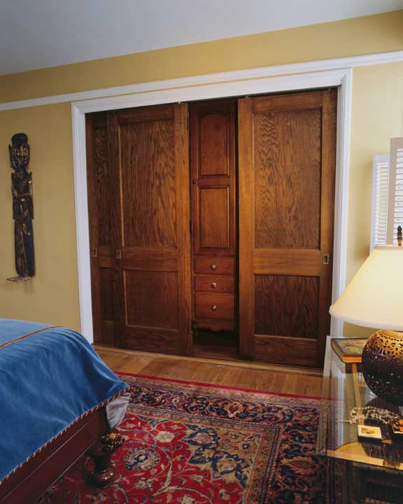 MASTER BEDROOM CLOSET