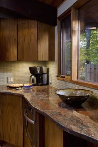 COUNTER CORNER