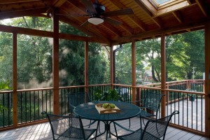 GREEN SPACE GIVES PRIVACY.